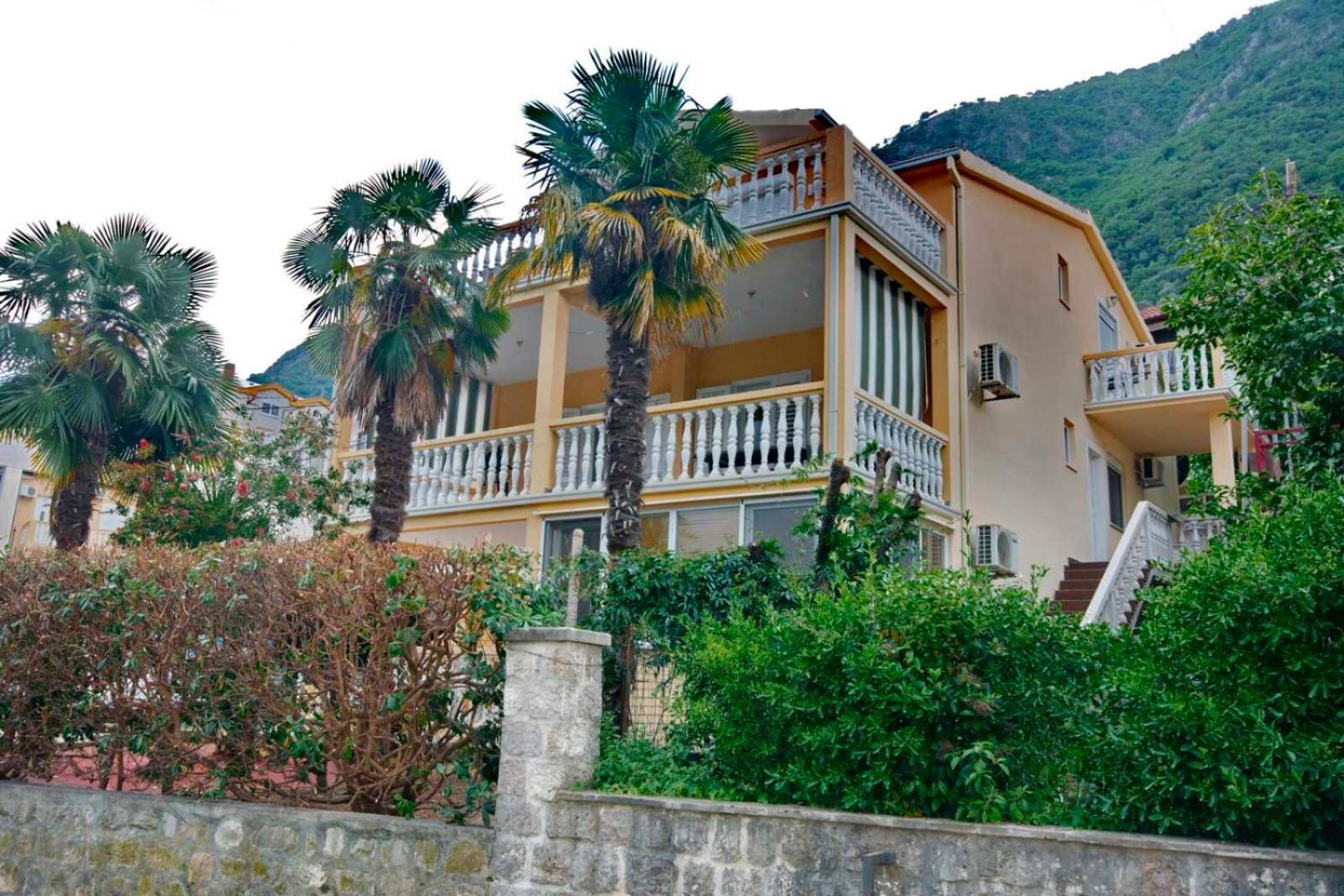 Apartments Asya Kotor Eksteriør bilde